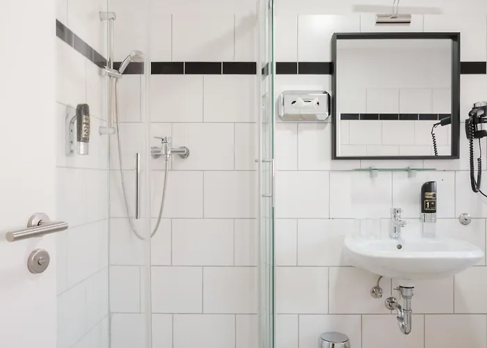 The Square Hotel 4*