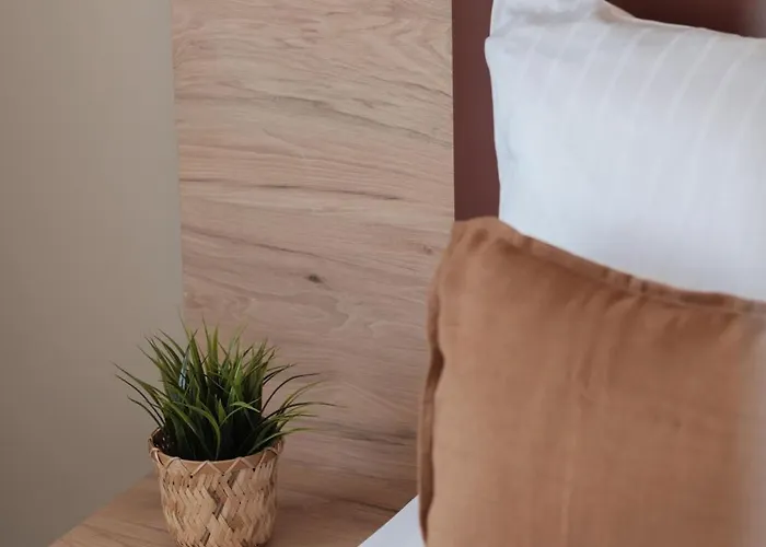 The Square Hotel 4*